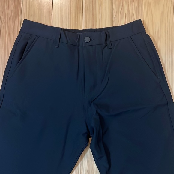 Marc New York commuter Pants men’s black size 32X30 - Picture 3 of 9